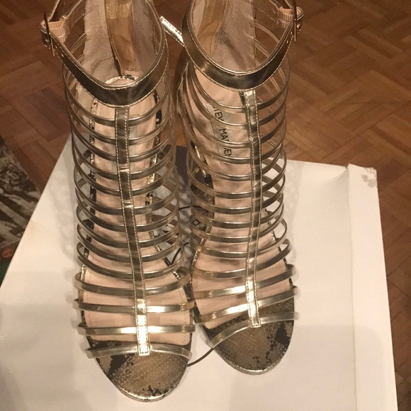 Steve Madden Shoes - Cage gold heels!